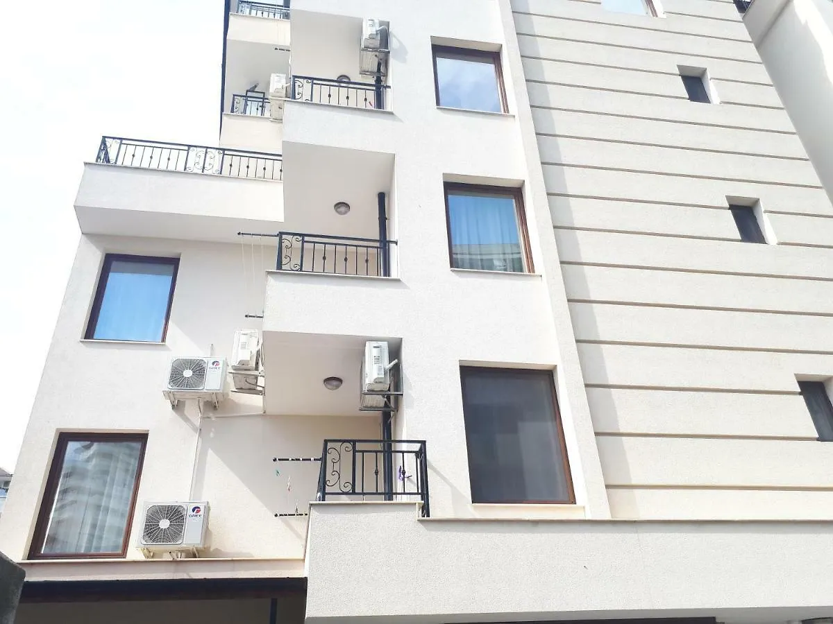 Apartments Flora 1 Burgas
