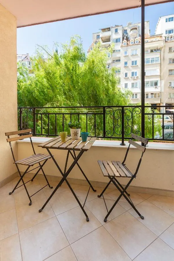 Apartments Flora 1 Burgas